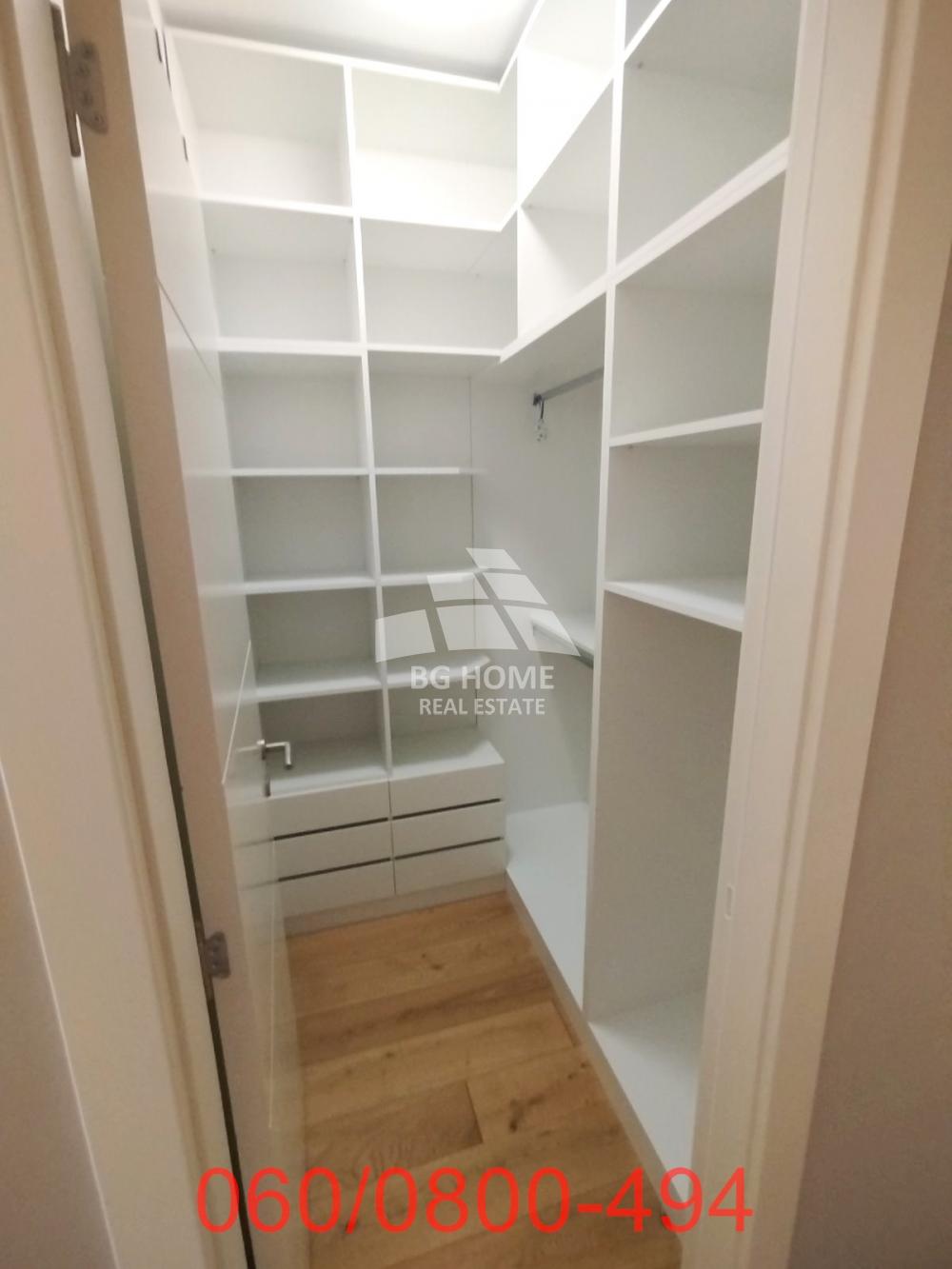 Stan na prodaju u Beogradu, Novi Beograd, dvoiposoban, 69m2, cena 329000 evra