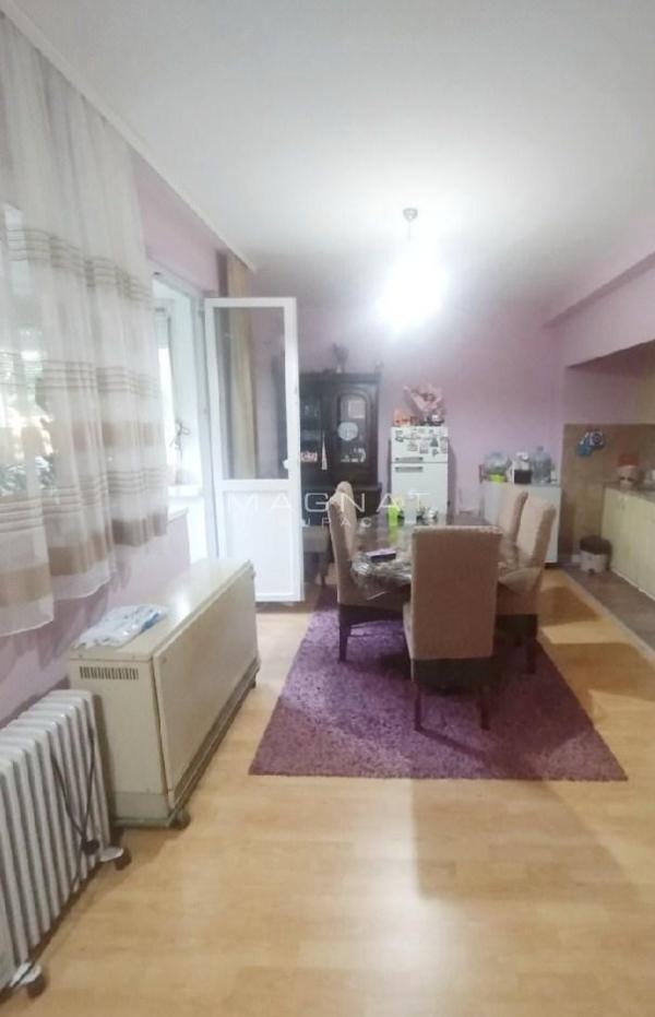Stan na prodaju u Beogradu, Palilula, dvoiposoban, 60m2, cena 85000 evra