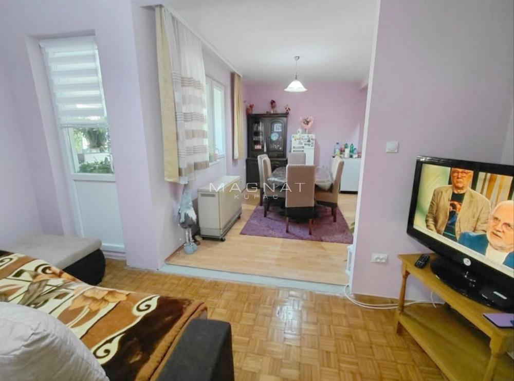 Stan na prodaju u Beogradu, Palilula, dvoiposoban, 60m2, cena 85000 evra