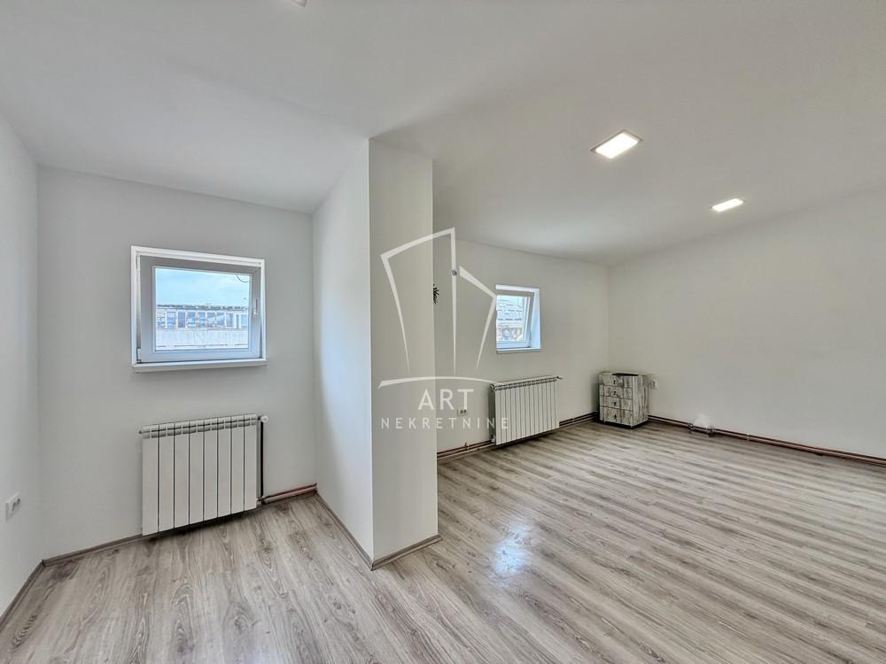 Stan na prodaju u Beogradu, Stari grad, dvosoban, 55m2, cena 239500 evra