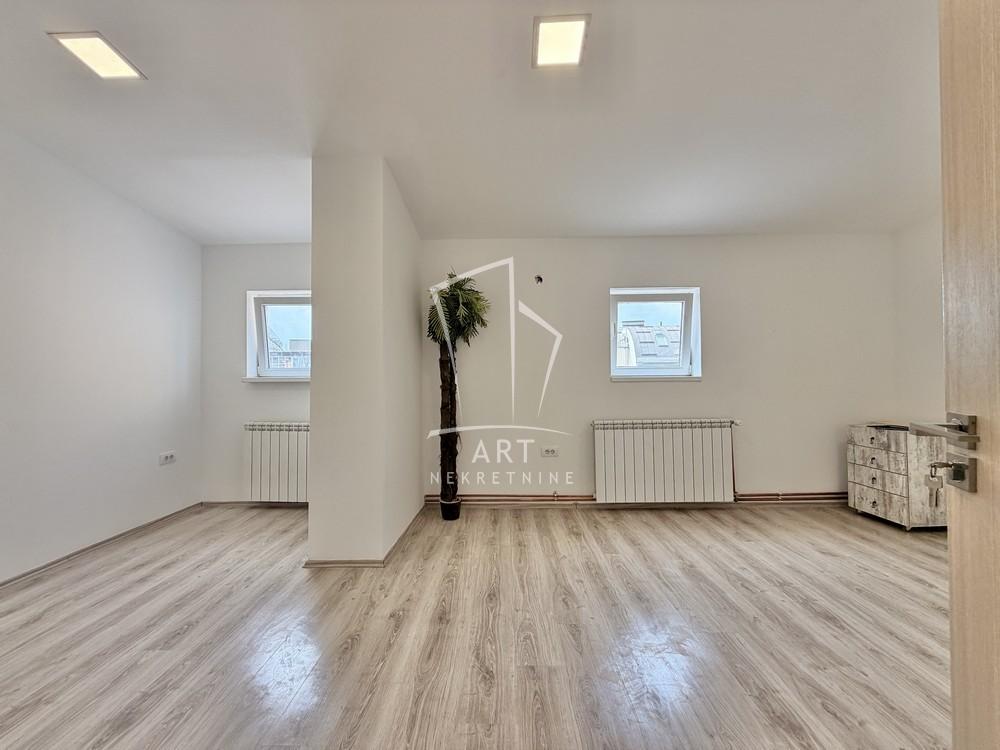 Stan na prodaju u Beogradu, Stari grad, dvosoban, 55m2, cena 239500 evra