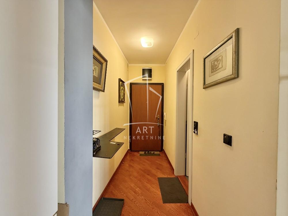Stan na prodaju u Beogradu, Palilula, trosoban, 101m2, cena 315000 evra