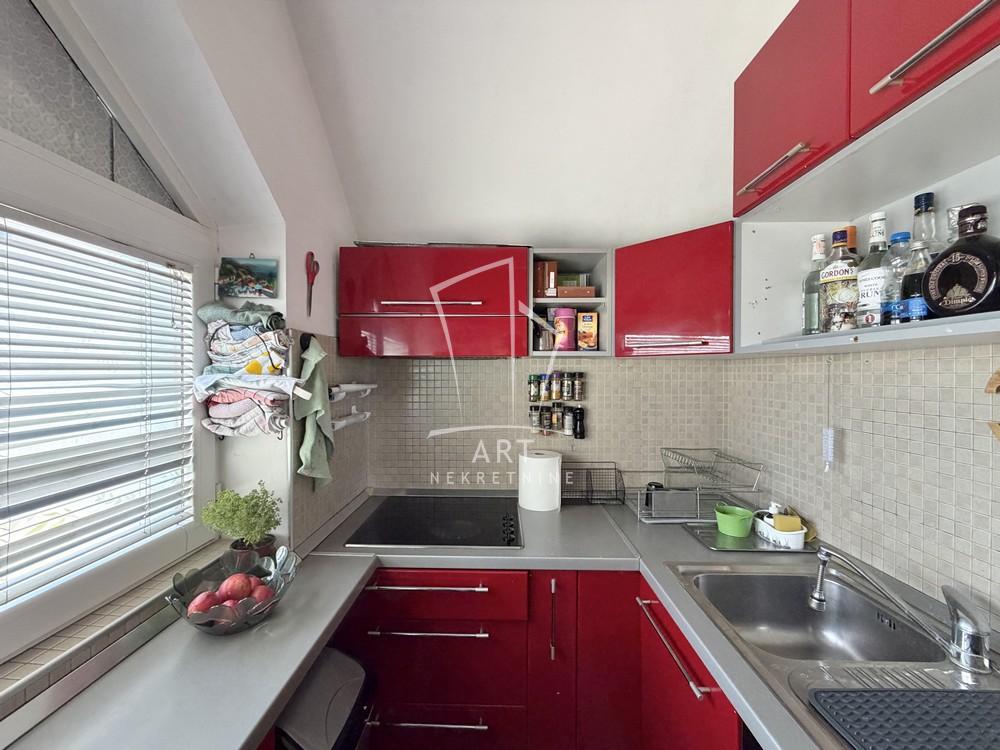 Stan na prodaju u Beogradu, Palilula, trosoban, 101m2, cena 315000 evra