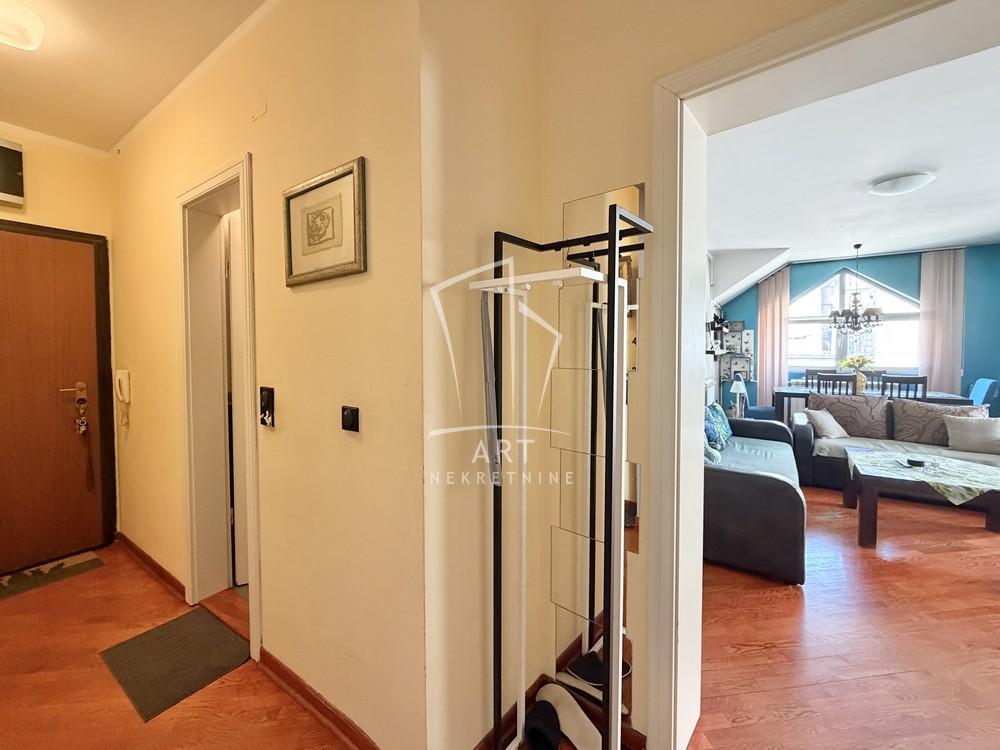 Stan na prodaju u Beogradu, Palilula, trosoban, 101m2, cena 315000 evra
