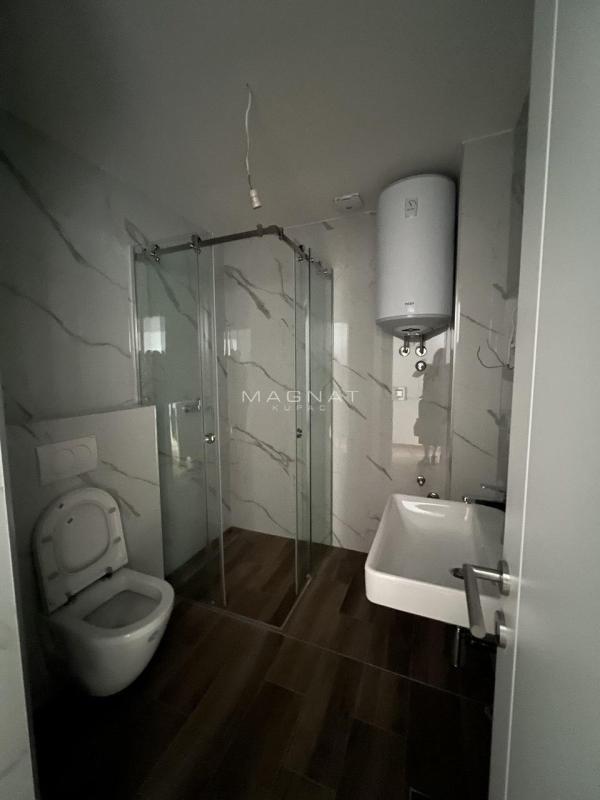 Stan na prodaju u Beogradu, Autokomanda, trosoban, 71m2, cena 265000 evra