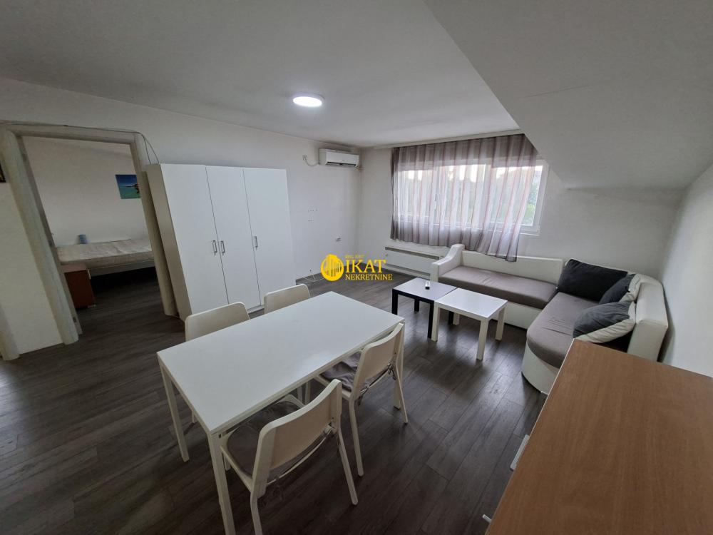 Stan na prodaju u Beogradu, Palilula, trosoban, 60m2, cena 145000 evra