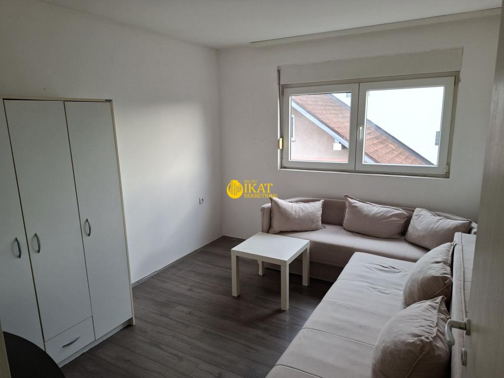 Stan na prodaju u Beogradu, Palilula, trosoban, 60m2, cena 145000 evra