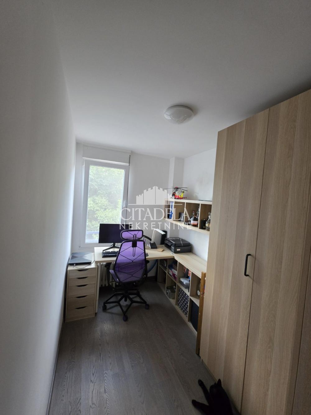 Stan na prodaju u Beogradu, Čukarica, dvoiposoban, 62m2, cena 217000 evra