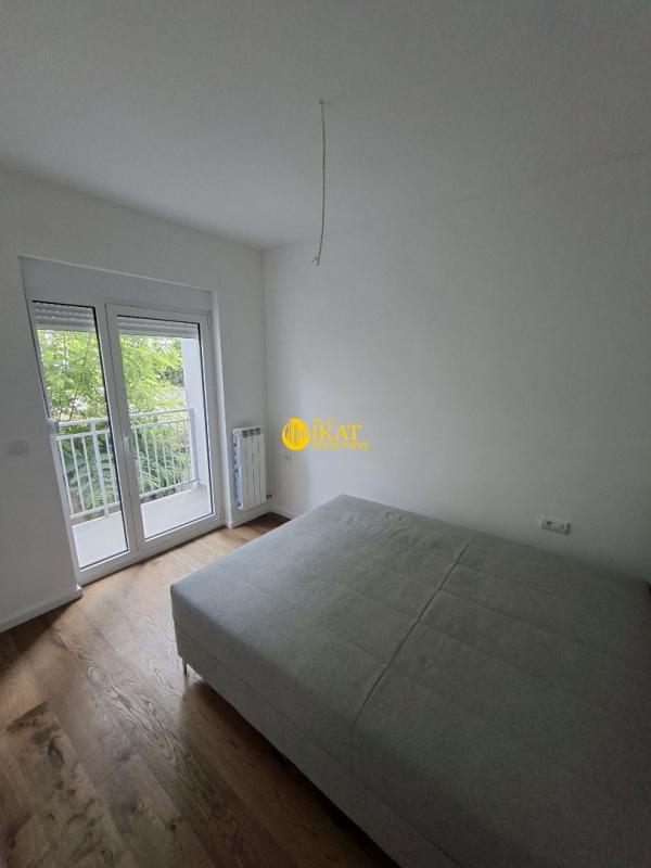 Stan na prodaju u Beogradu, Mirijevo, dvosoban, 38m2, cena 137000 evra