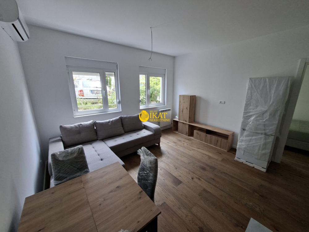 Stan na prodaju u Beogradu, Mirijevo, dvosoban, 38m2, cena 137000 evra