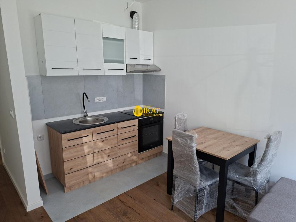 Stan na prodaju u Beogradu, Mirijevo, dvosoban, 38m2, cena 137000 evra