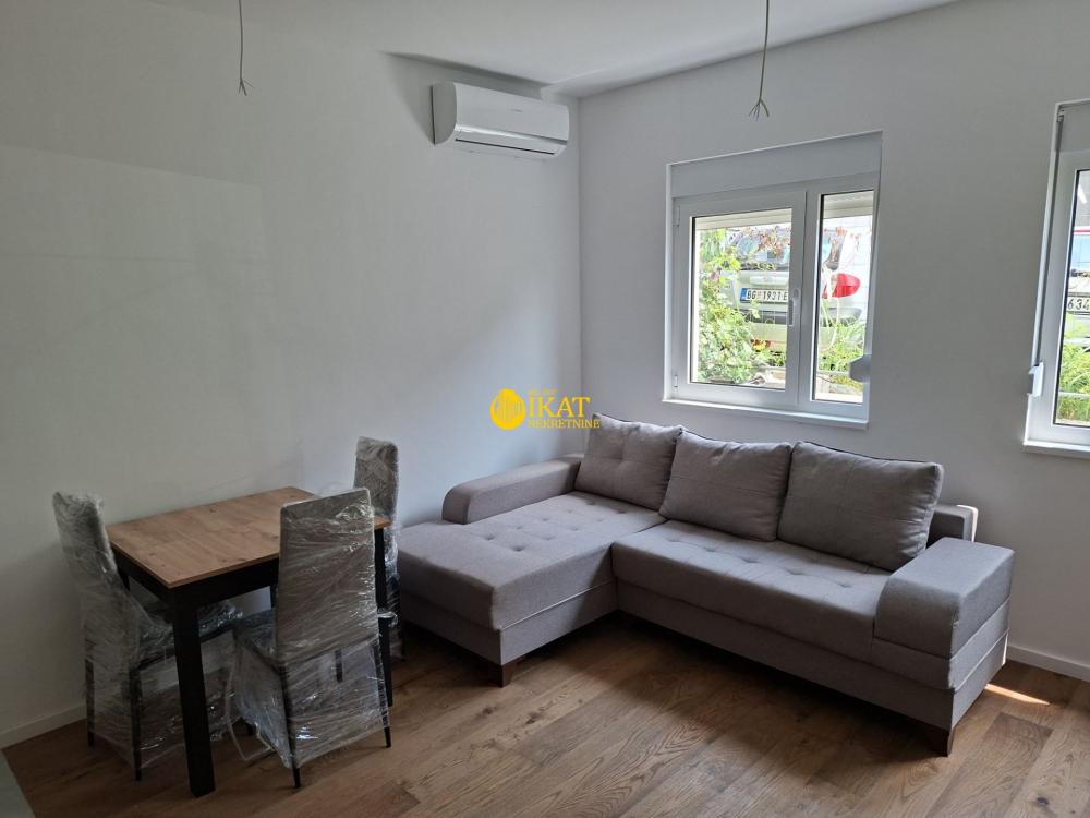 Stan na prodaju u Beogradu, Mirijevo, dvosoban, 38m2, cena 137000 evra