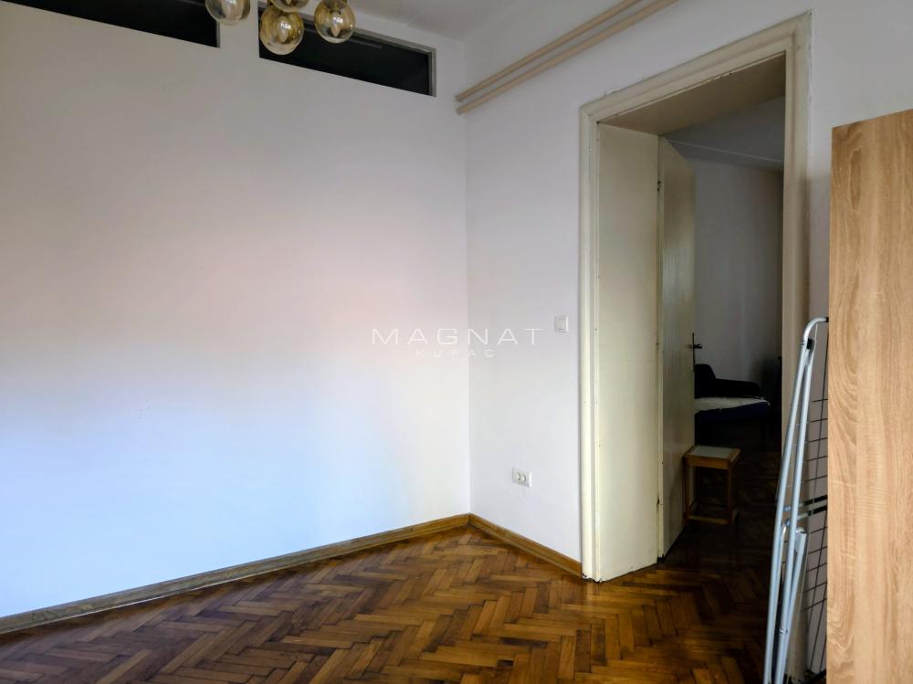 Stan na prodaju u Beogradu, Gornji Dorćol, trosoban, 67m2, cena 325000 evra