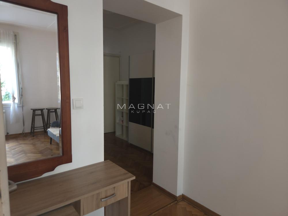 Stan na prodaju u Beogradu, Gornji Dorćol, trosoban, 67m2, cena 325000 evra