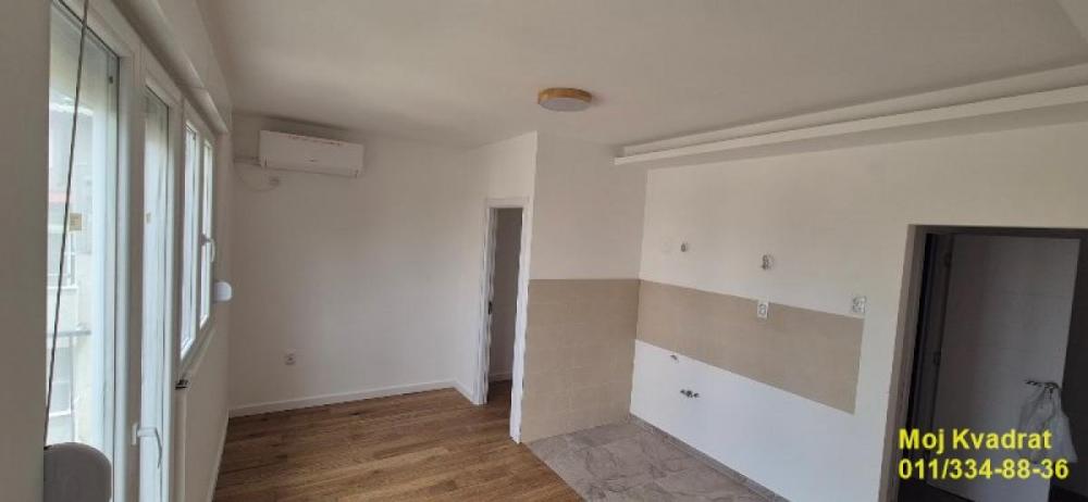 Stan na prodaju u Beogradu, Višnjička banja, jednosoban, 30m2, cena 109900 evra