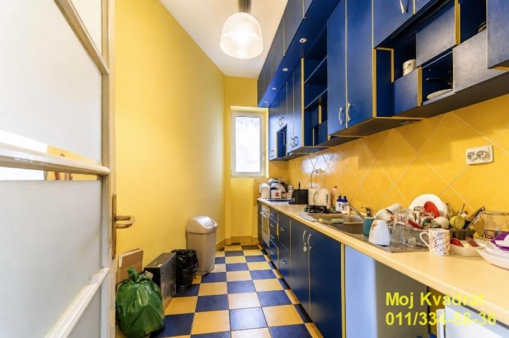 Stan na prodaju u Beogradu, Vračar (Hram), cetvorosoban, 120m2, cena 670000 evra