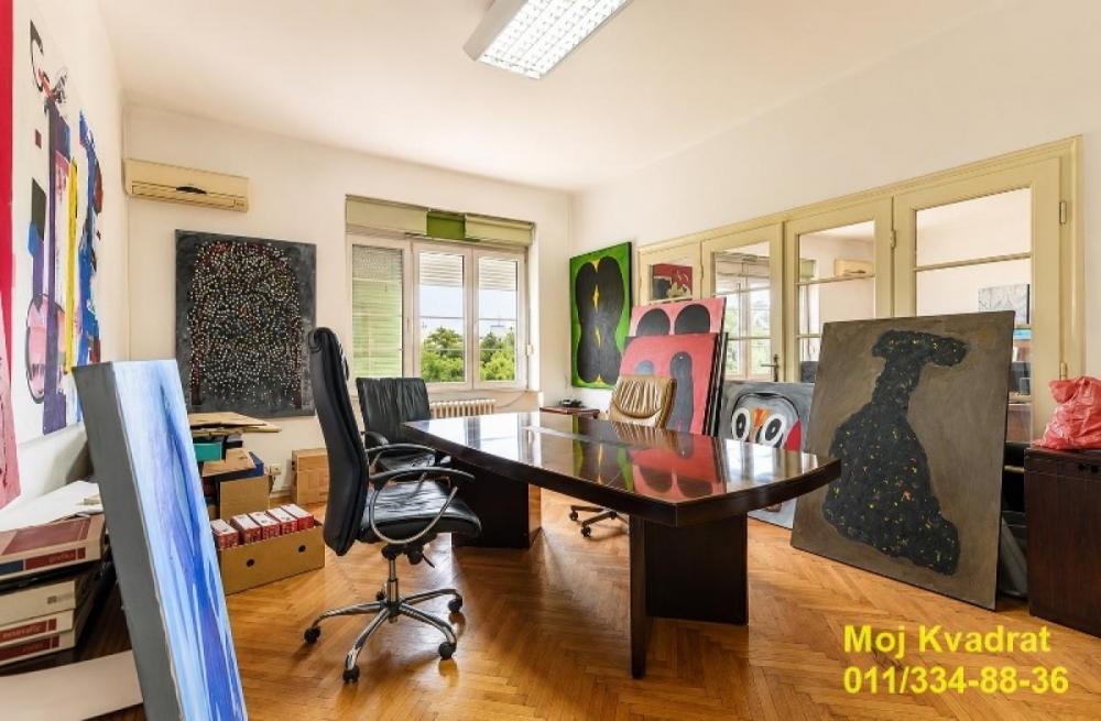 Stan na prodaju u Beogradu, Vračar (Hram), cetvorosoban, 120m2, cena 670000 evra