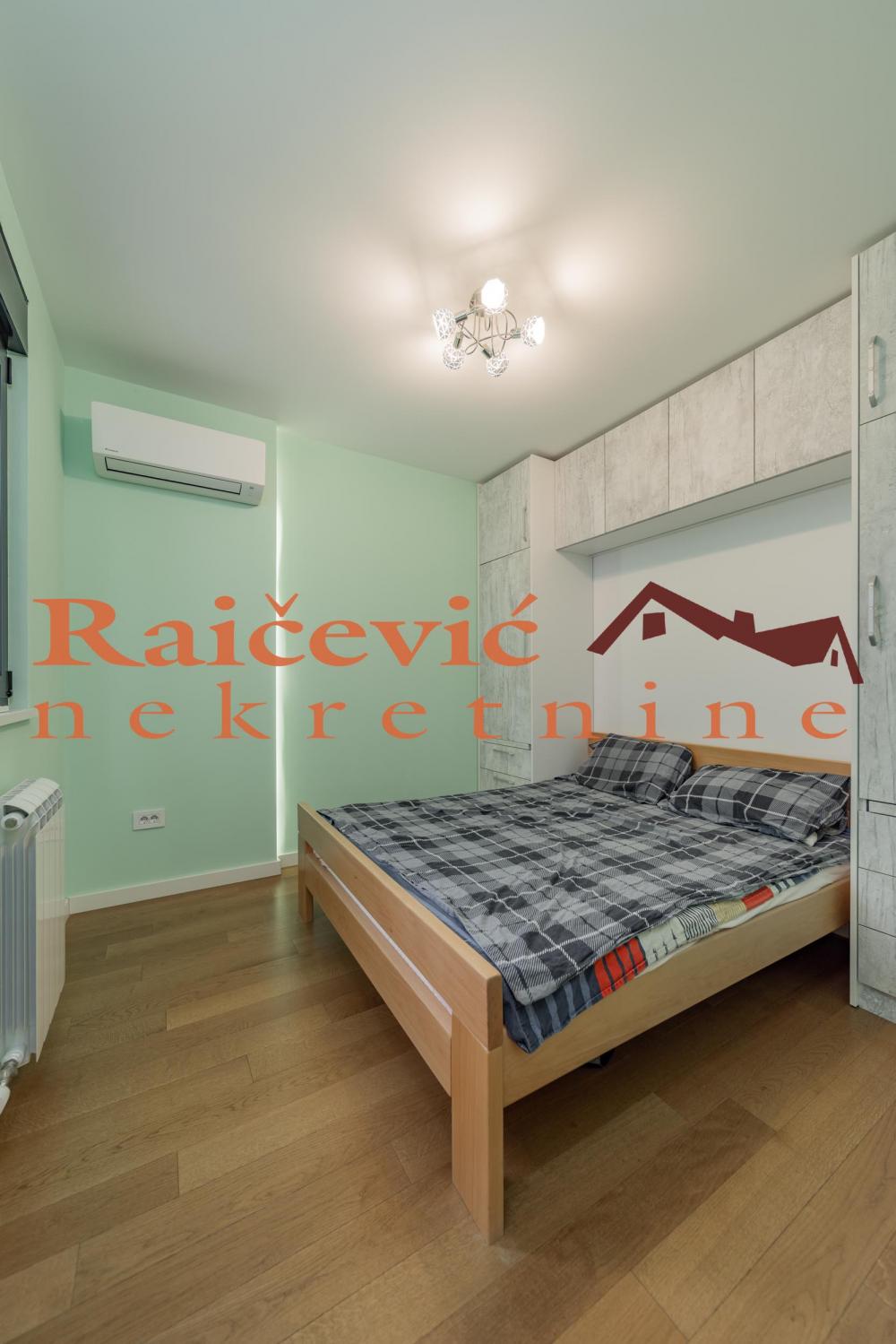 Stan na prodaju u Beogradu, Beograd (centar), jednoiposoban, 40m2, cena 249000 evra