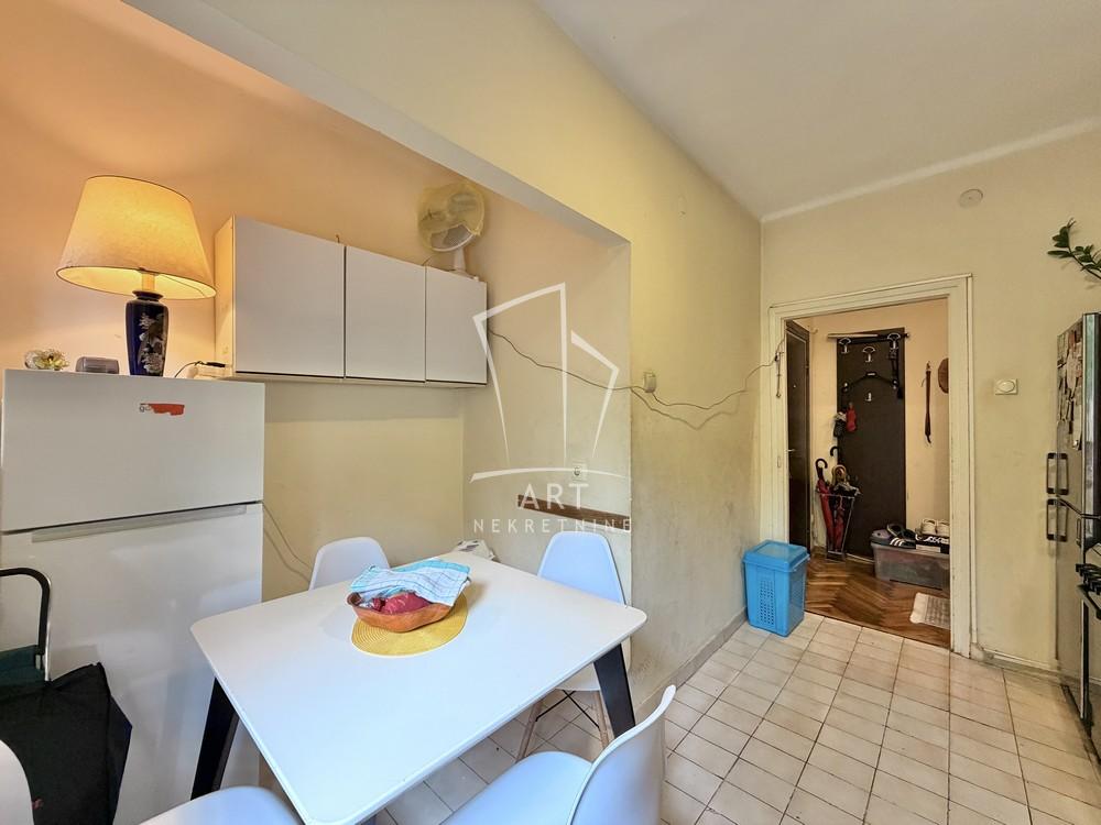 Stan na prodaju u Beogradu, Stari grad, dvosoban, 60m2, cena 390000 evra
