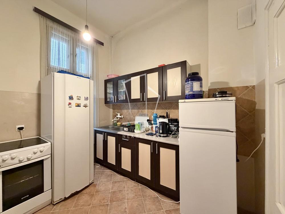 Stan na prodaju u Beogradu, Vračar, dvosoban, 69m2, cena 370000 evra