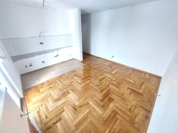 Stan na prodaju u Beogradu, Stara Kaluđerica, jednosoban, 32m2, cena 70400 evra