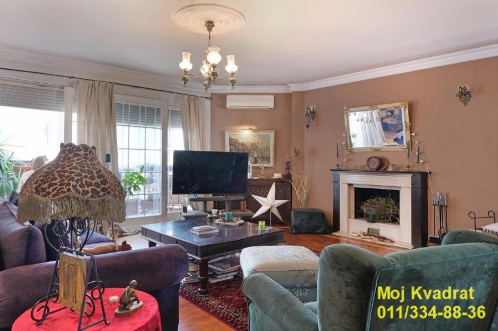 Stan na prodaju u Beogradu, Cvetni trg, cetvorosoban, 176m2, cena 970000 evra