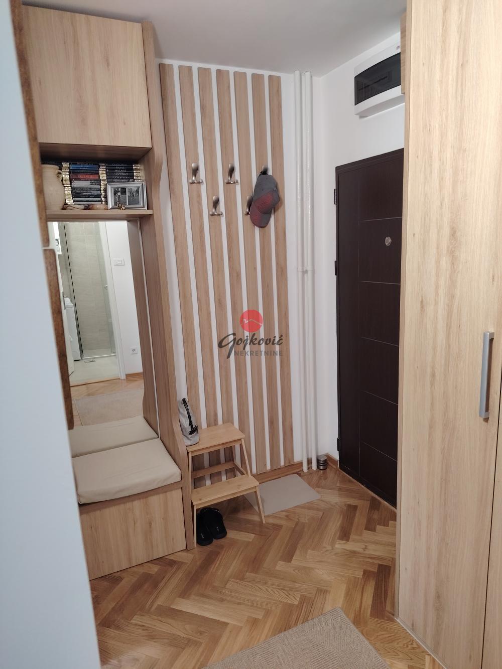 Stan na prodaju u Beogradu, Žarkovo, jednosoban, 38m2, cena 137000 evra