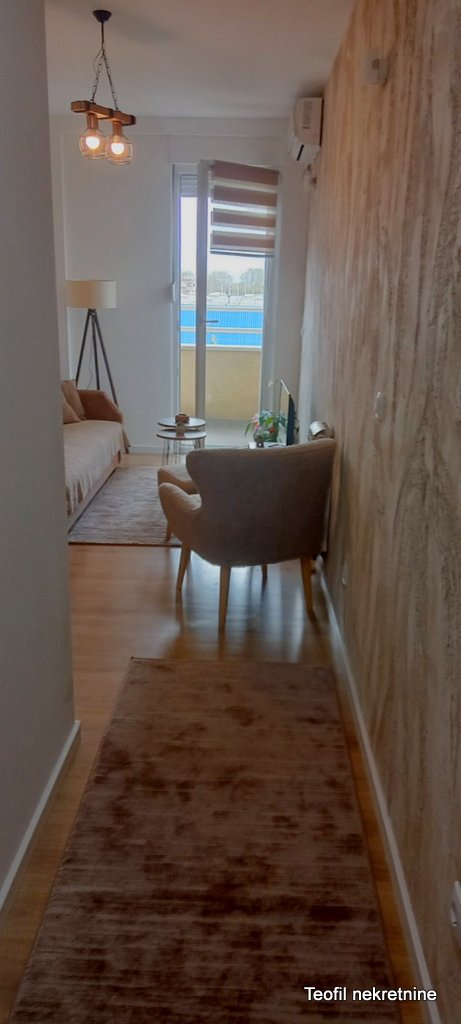 Stan na prodaju u Beogradu, Krnjača, jednoiposoban, 36m2, cena 120000 evra