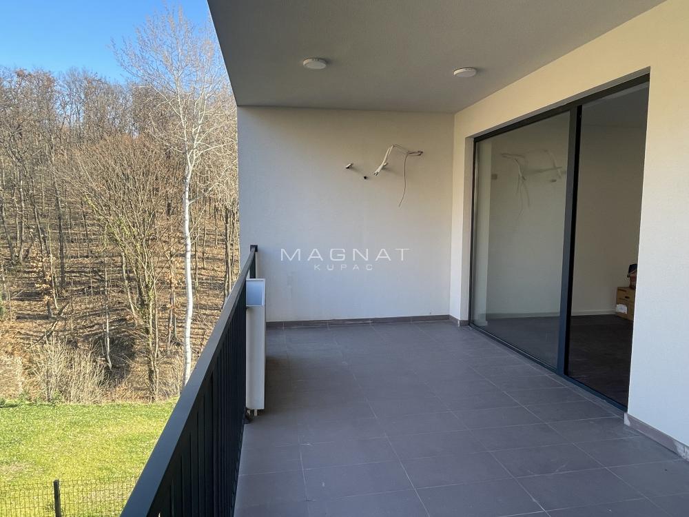 Stan na prodaju u Beogradu, Sopot, trosoban, 60m2, cena 115000 evra