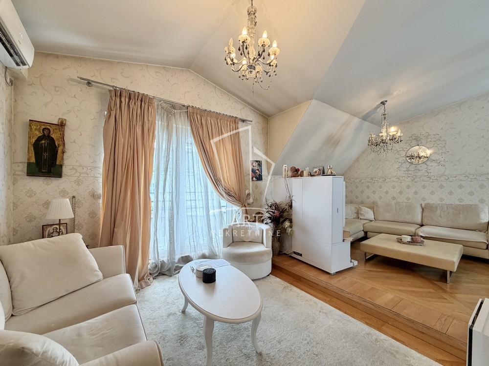 Stan na prodaju u Beogradu, Đeram pijaca, dvosoban, 77m2, cena 316000 evra