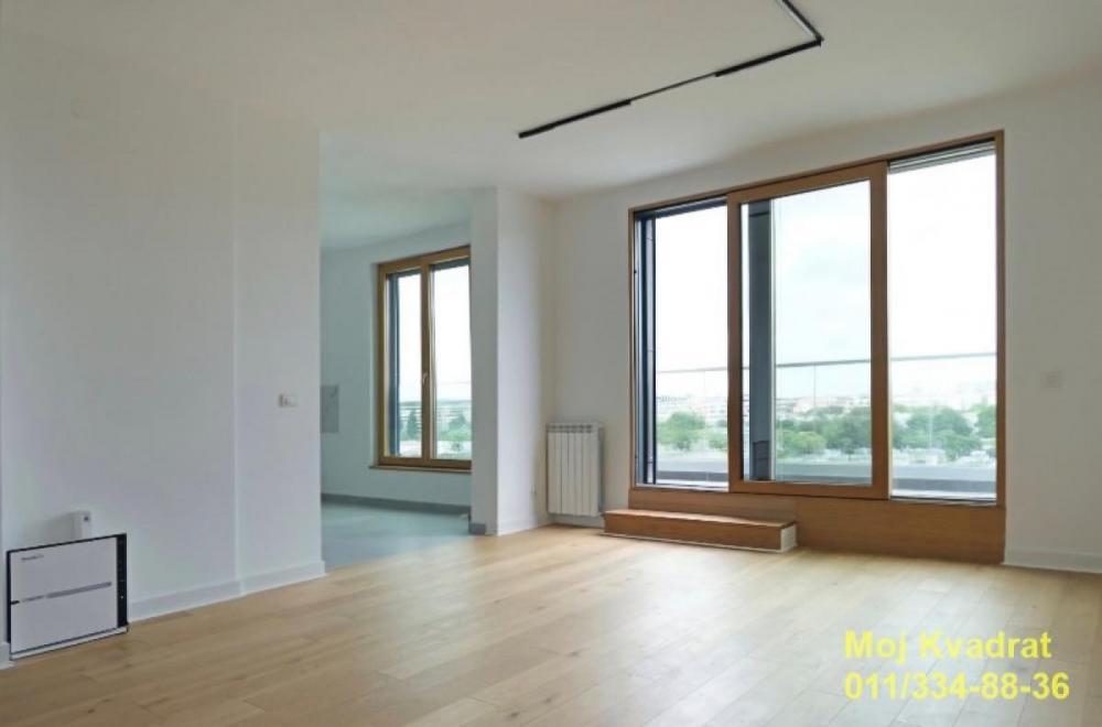 Stan na prodaju u Beogradu, Novi Beograd blok 65, cetvorosoban, 125m2, cena 530000 evra