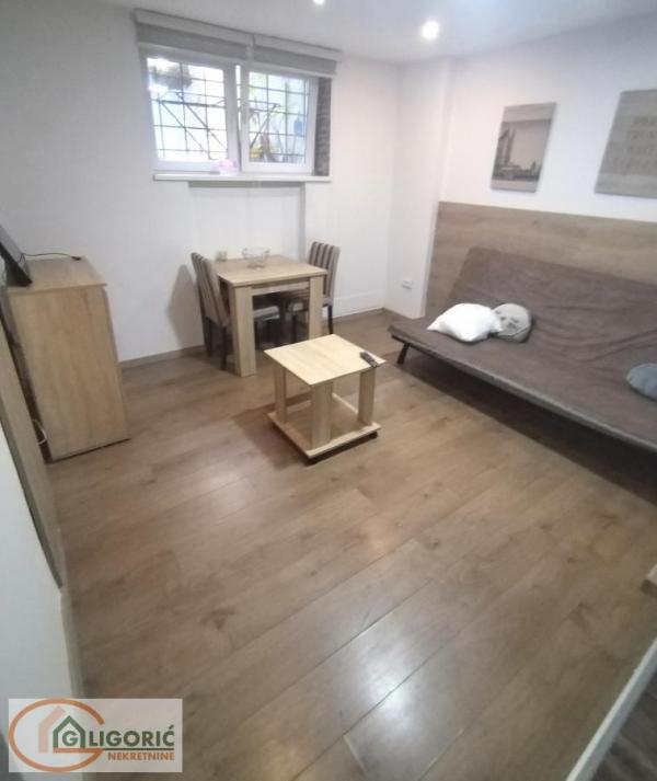 Stan na prodaju u Beogradu, Palilulska pijaca, jednosoban, 25m2, cena 62000 evra