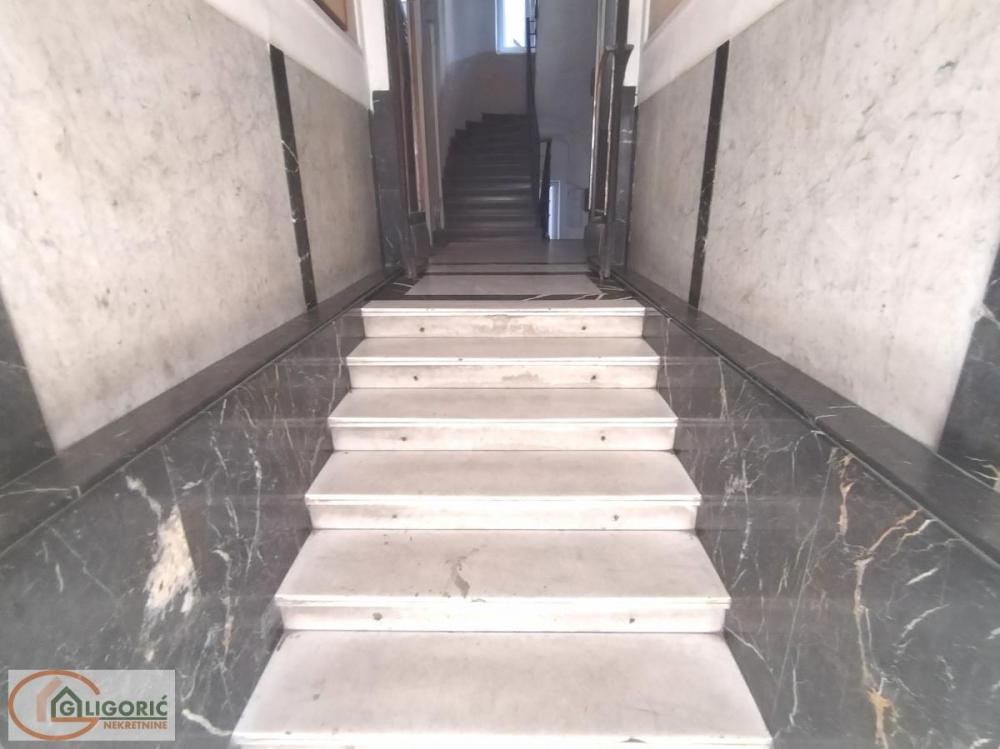 Stan na prodaju u Beogradu, Palilulska pijaca, jednosoban, 25m2, cena 62000 evra