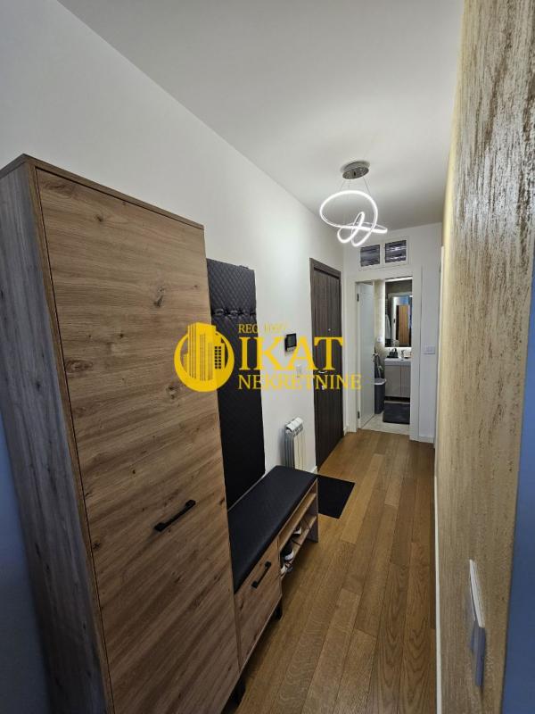 Stan na prodaju u Beogradu, Stari grad, jednoiposoban, 40m2, cena 249990 evra