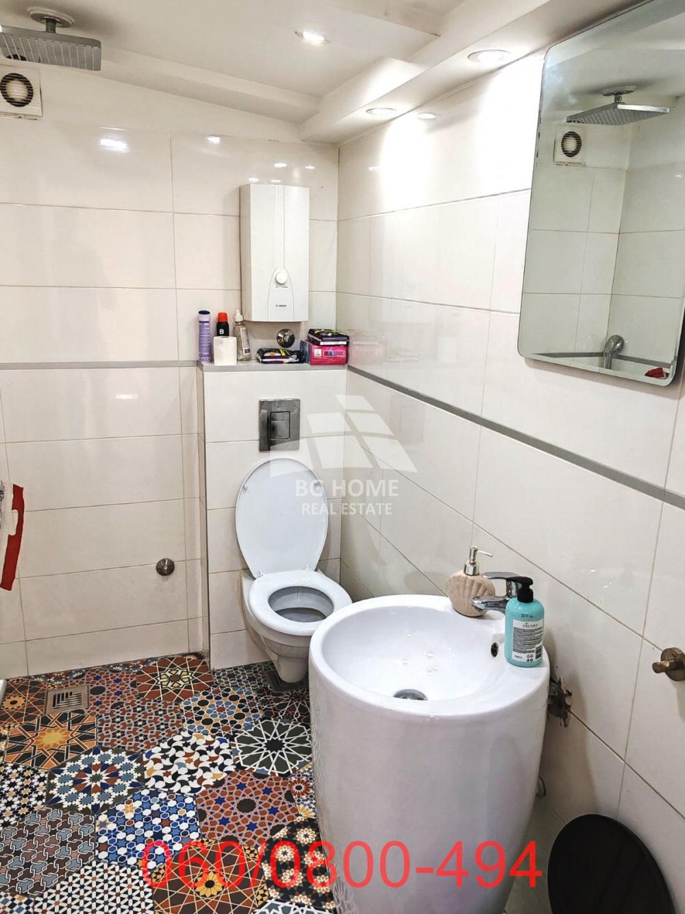 Stan na prodaju u Beogradu, Palilula, dvoiposoban, 72m2, cena 210000 evra