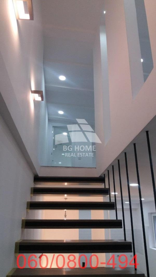 Stan na prodaju u Beogradu, Palilula, dvoiposoban, 72m2, cena 210000 evra