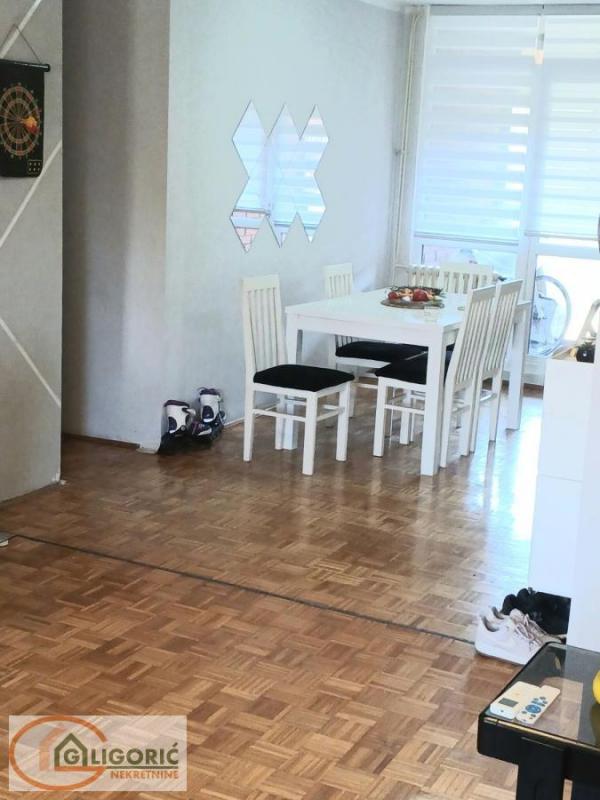 Stan na prodaju u Beogradu, Mirijevo, dvoiposoban, 78m2, cena 210000 evra