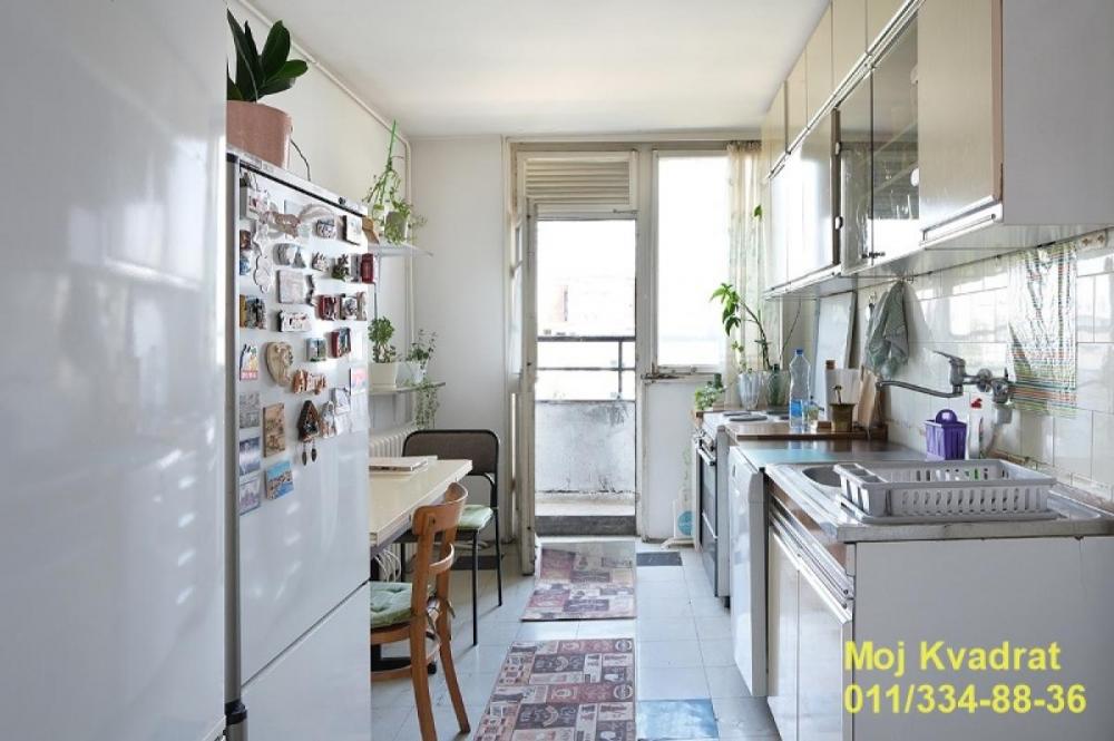 Stan na prodaju u Beogradu, Fontana, dvosoban, 77m2, cena 209000 evra