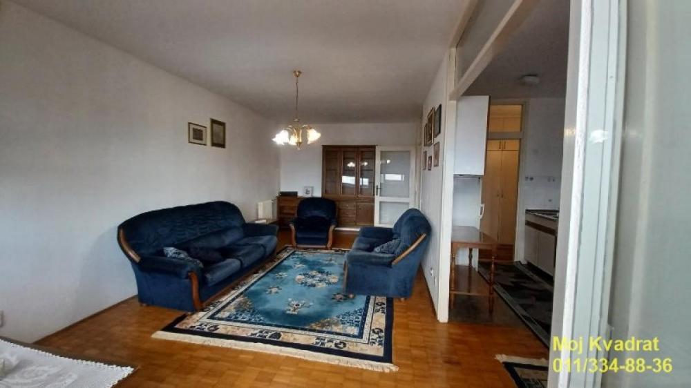 Stan na prodaju u Beogradu, Novi Beograd blok 61, trosoban, 75m2, cena 239000 evra