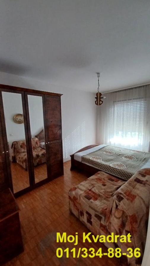 Stan na prodaju u Beogradu, Novi Beograd blok 61, trosoban, 75m2, cena 239000 evra