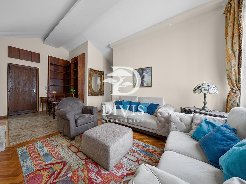 Stan na prodaju u Beogradu, Voždovac, dvosoban, 76m2, cena 295000 evra