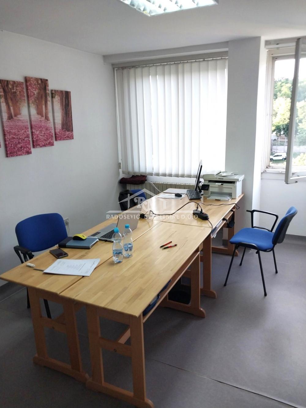 Stan na prodaju u Beogradu, Voždovac, dvosoban, 57m2, cena 185000 evra