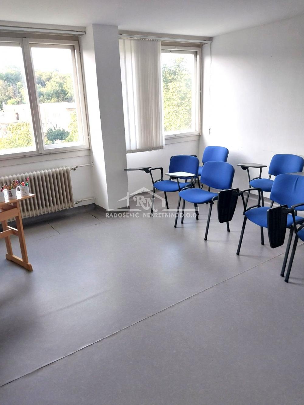 Stan na prodaju u Beogradu, Voždovac, dvosoban, 57m2, cena 185000 evra