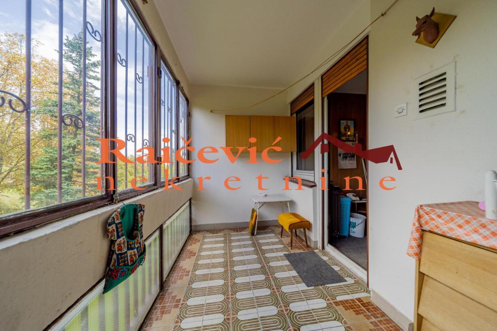 Stan na prodaju u Beogradu, Kumodraž, dvosoban, 55m2, cena 155000 evra
