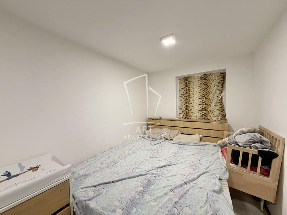 Stan na prodaju u Beogradu, Karaburma, jednoiposoban, 39m2, cena 107000 evra