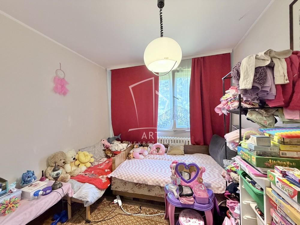 Stan na prodaju u Beogradu, Kumodraž, dvosoban, 55m2, cena 155000 evra
