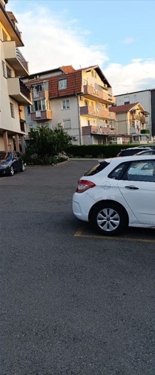 Stan na prodaju u Beogradu, Mirijevo, dvoiposoban, 49m2, cena 138900 evra