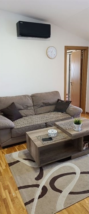 glavna slika oglasa