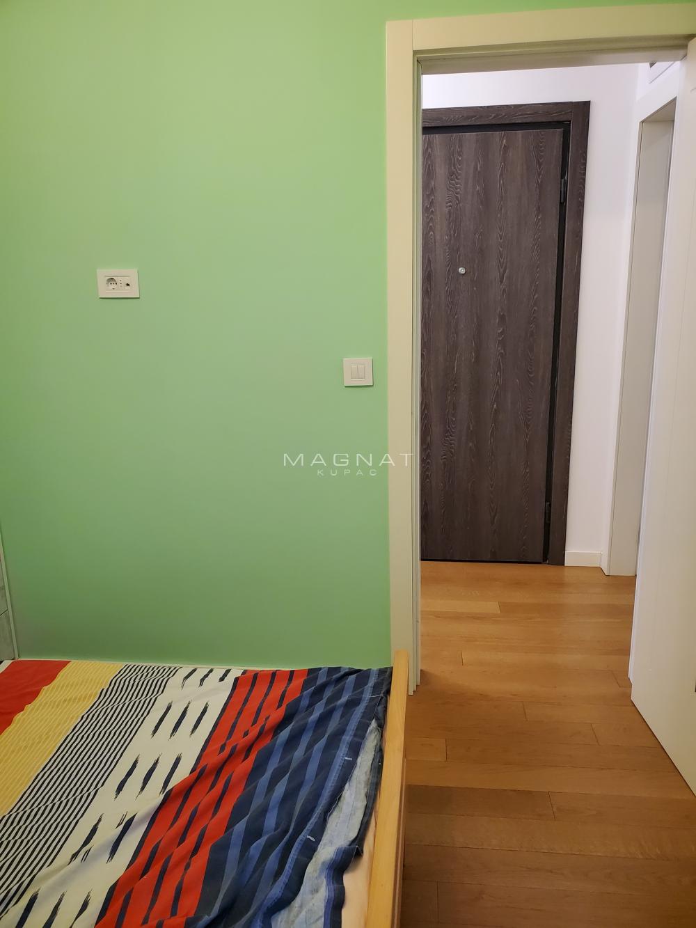 Stan na prodaju u Beogradu, Stari grad, dvosoban, 40m2, cena 249990 evra