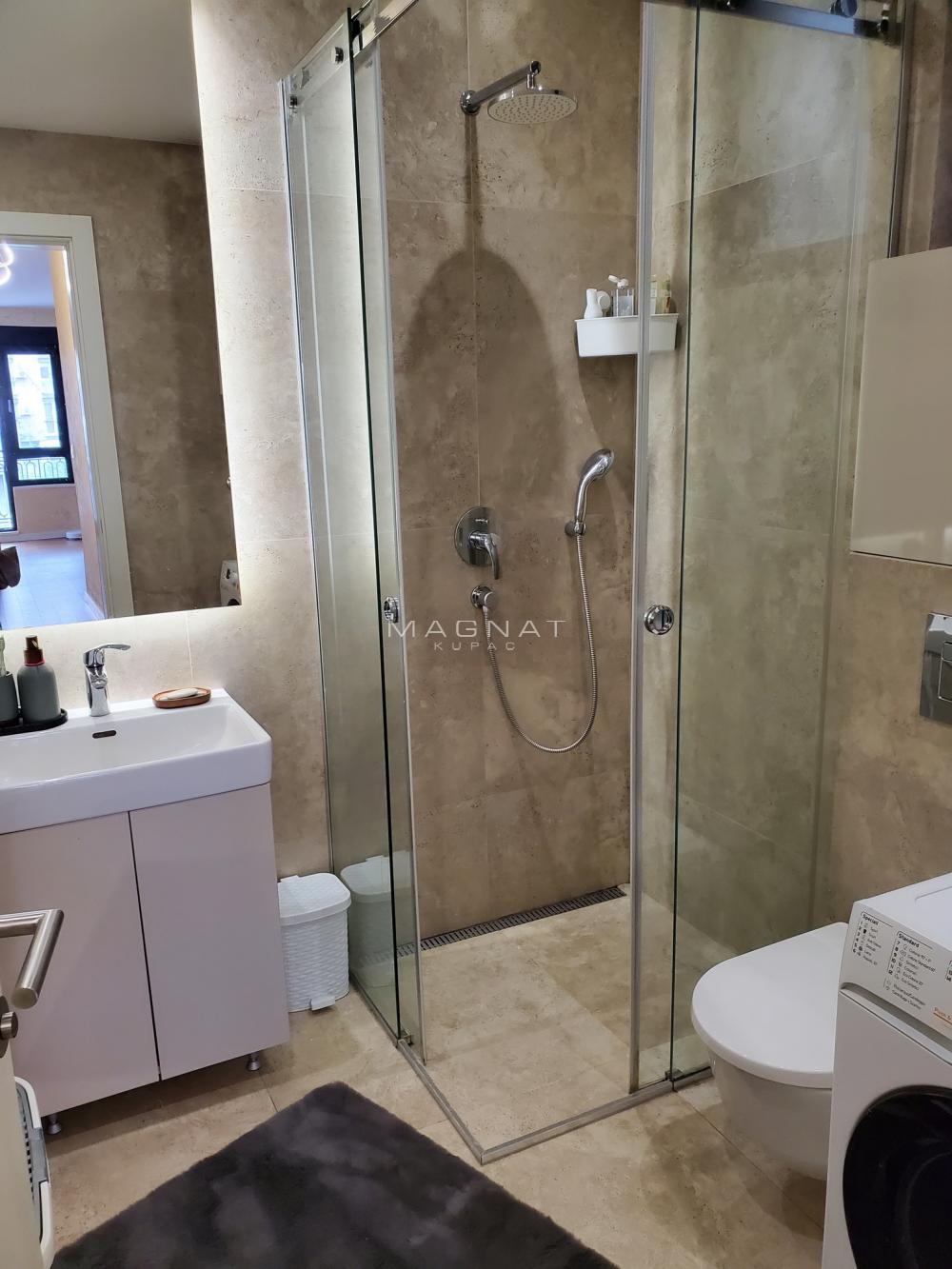 Stan na prodaju u Beogradu, Stari grad, dvosoban, 40m2, cena 249990 evra